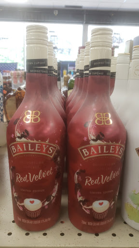 Liquor Store «Tinley wine and spirits», reviews and photos, 15915 76th Ave, Tinley Park, IL 60477, USA