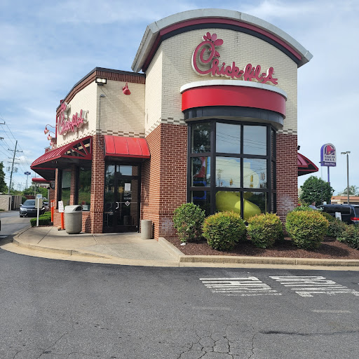 Fast Food Restaurant «Chick-fil-A», reviews and photos, 1005 Foxcroft Ave, Martinsburg, WV 25401, USA