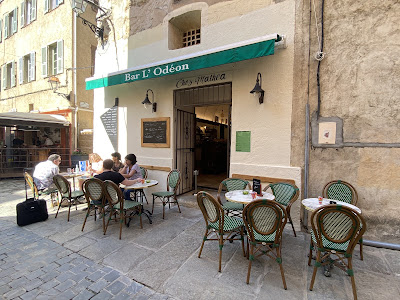 Odeon bar à L'Île-Rousse