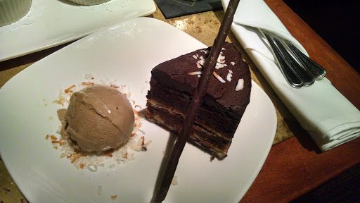 Dessert Restaurant «La Dolce Vita Ann Arbor», reviews and photos, 322 S Main St, Ann Arbor, MI 48104, USA