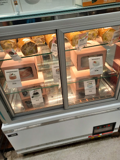 Korean Grocery Store «H Mart», reviews and photos, 8103 Lee Hwy, Falls Church, VA 22042, USA