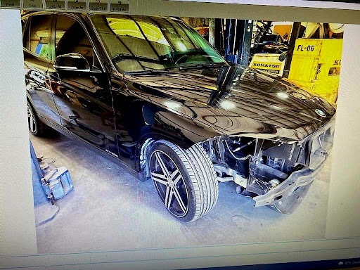 Auto Body Shop «Gerber Collision & Glass», reviews and photos, 1040 Sunshine Ln, Altamonte Springs, FL 32714, USA