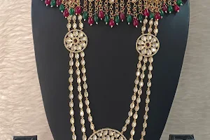 Rishabh jewellery image