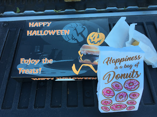 Donut Shop «J J Donut Shop», reviews and photos, 1618 State Hwy 161, Grand Prairie, TX 75050, USA