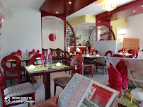 Atmosphère du Restaurant vietnamien Le Petit d'Asie - Restaurant à Noyant-d'Allier - n°6