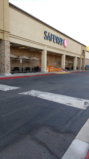 Grocery Store «Safeway», reviews and photos, 1701 Santa Rita Rd, Pleasanton, CA 94566, USA