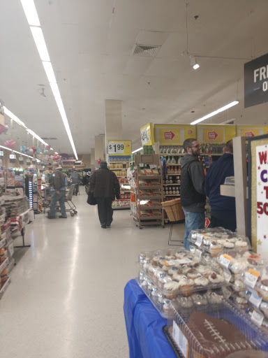 Grocery Store «Stop & Shop», reviews and photos, 4055 Merrick Rd, Seaford, NY 11783, USA