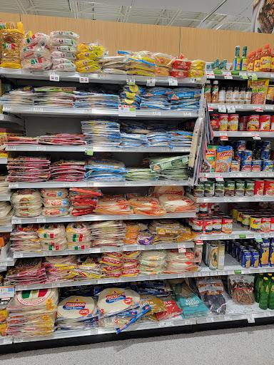 Supermarket «Publix Super Market at Berry Town Center», reviews and photos, 2424 Sand Mine Rd, Davenport, FL 33897, USA