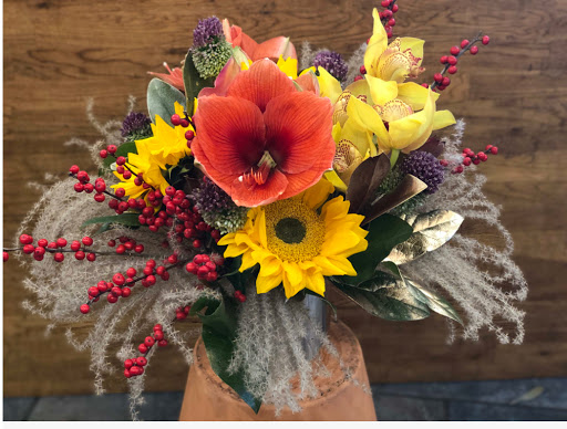 Florist «Avenue J Florist», reviews and photos, 1502 Avenue J, Brooklyn, NY 11230, USA