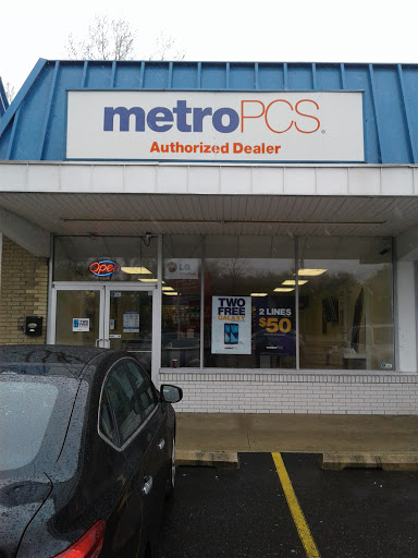 Cell Phone Store «MetroPCS Authorized Dealer», reviews and photos, 29 W White Horse Pike, Berlin, NJ 08009, USA
