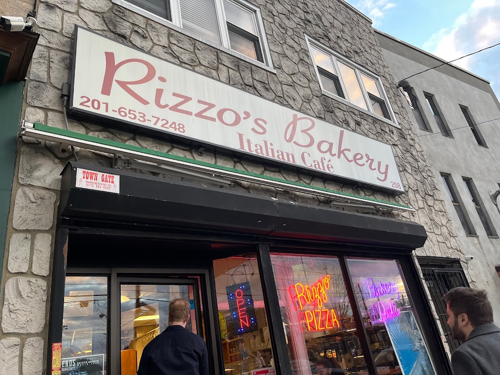 Rizzo Bakery & Pizzeria 07307