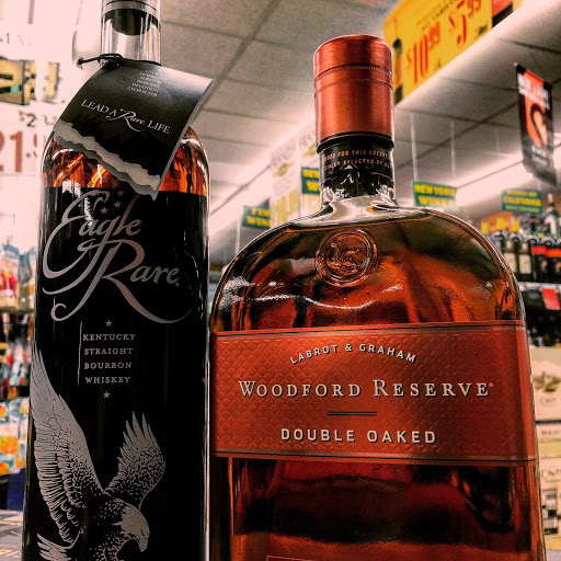 Liquor Store «Warren County Liquors LLC», reviews and photos, 260 W Washington Ave, Washington, NJ 07882, USA