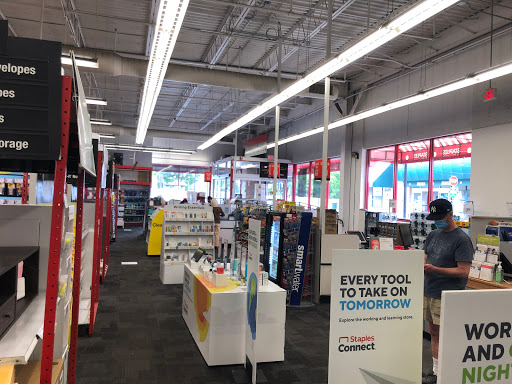 Office Supply Store «Staples», reviews and photos, 2299 Summer St, Stamford, CT 06905, USA