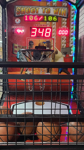 Bowling Alley «Rockville Centre Lanes», reviews and photos, 100 Maple Ave, Rockville Centre, NY 11570, USA