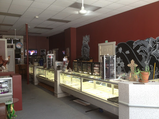 Tattoo Shop «Mountainside Tattoo & Piercing VT», reviews and photos, 55 Square, Bellows Falls, VT 05101, USA