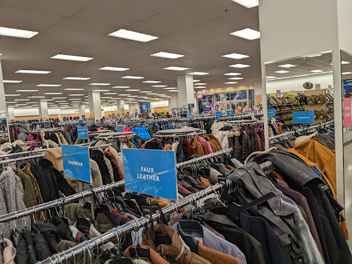 Department Store «Nordstrom Rack The Gallery At Westbury Plaza», reviews and photos, 1040 Old Country Rd, Garden City, NY 11530, USA