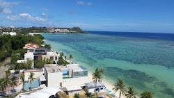 Photo de Matapang Beach Park avec un rivage spacieux