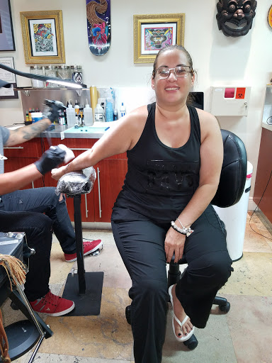 Tattoo Shop «Dharma Tattoo Studio», reviews and photos, 40 Curtiss Pkwy, Miami Springs, FL 33166, USA