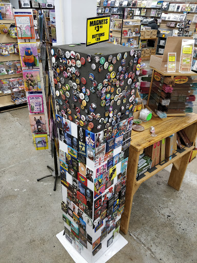 Record Store «Dimple Records-Broadway», reviews and photos, 2500 16th St, Sacramento, CA 95818, USA