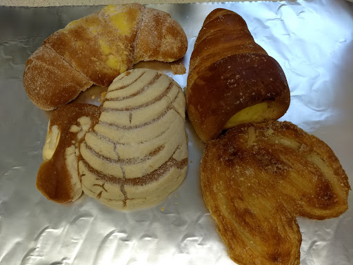 Mexican Restaurant «Don Pancho Villa Restaurant & Market», reviews and photos, 21565 US-19, Clearwater, FL 33765, USA