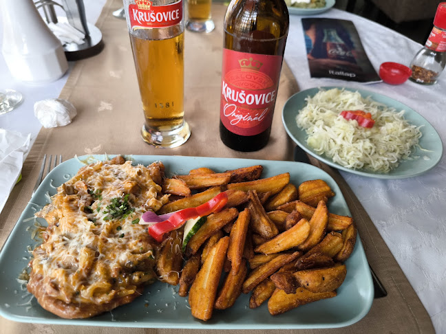 Opinii despre Aranykakas Vendéglő în Nagyatád - Étterem