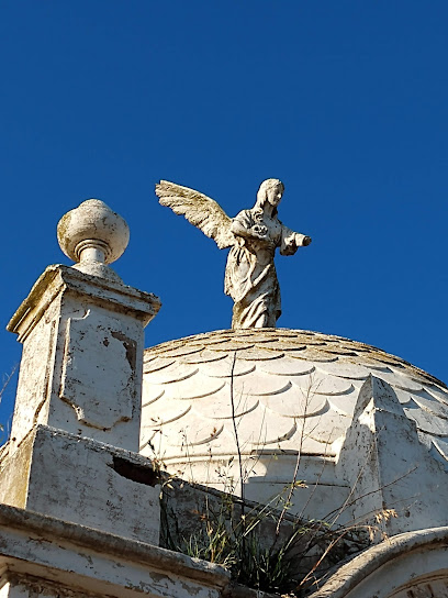 Cementerio Municipal de Alta Italia