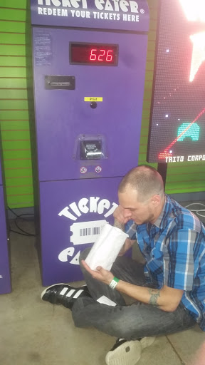 Amusement Center «Lightspeed Go-Karts & Laser Tag», reviews and photos, 4251 S 27th St, Greenfield, WI 53221, USA