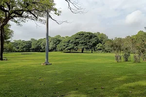 Wachirabenchathat Park (Rot Fai Park) image
