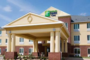 Holiday Inn Express & Suites Childress, an IHG Hotel image