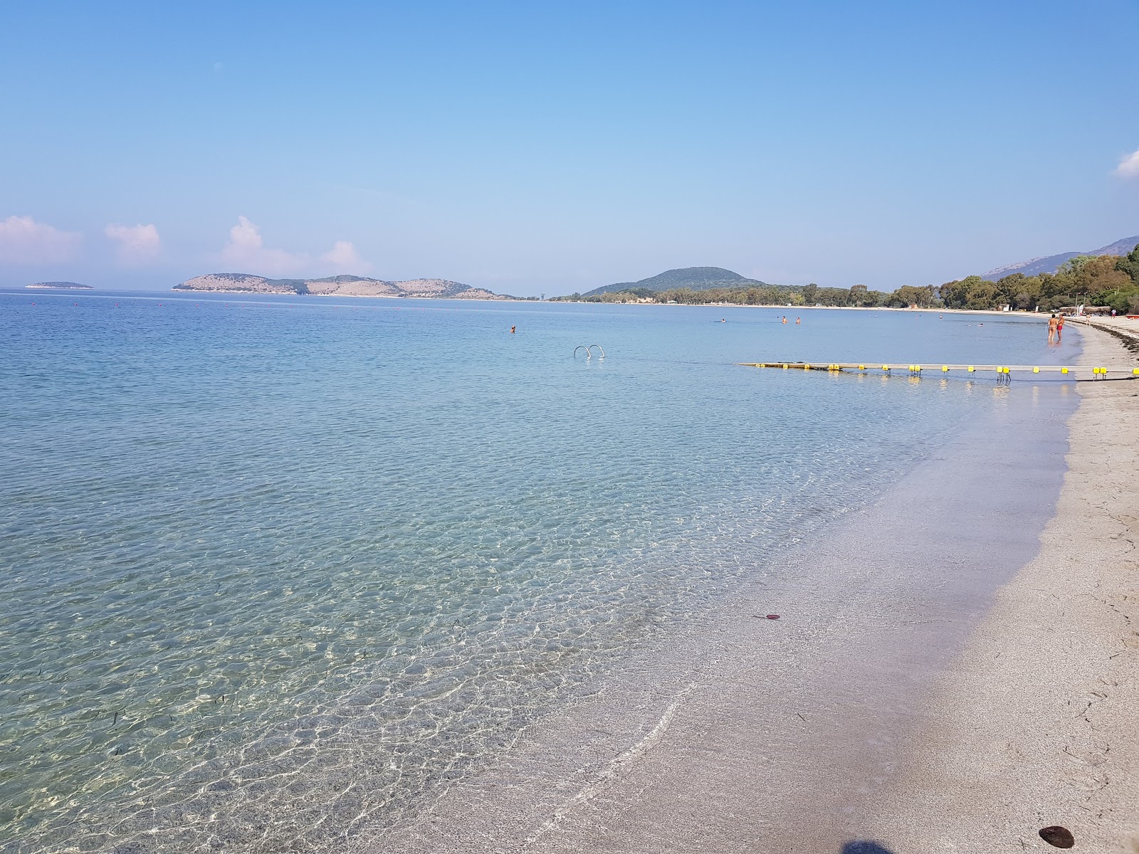 Foto di Drepano beach - luogo popolare tra gli intenditori del relax