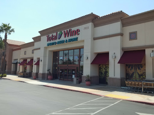 Wine Store «Total Wine & More», reviews and photos, 7925 N Blackstone Ave, Fresno, CA 93720, USA