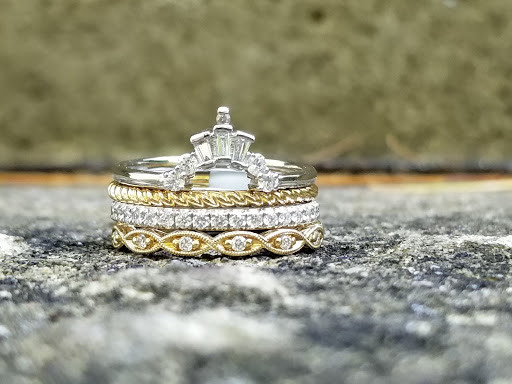 Jewelry Store «Cambridge Jewelers», reviews and photos, 76 Maple Dr, Hudson, OH 44236, USA