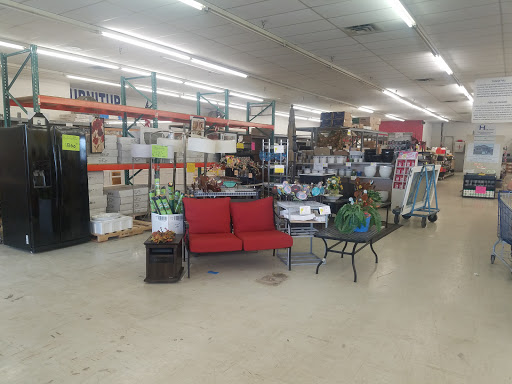 Home Improvement Store «Habitat Home Center», reviews and photos, 8125 Meadow Leaf Dr, San Antonio, TX 78227, USA