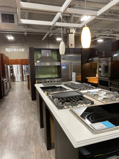 Electronics Store «Best Buy», reviews and photos, 1 Garden State Plaza Blvd, Paramus, NJ 07652, USA