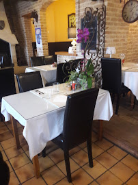 Atmosphère du Restaurant français Le Magloire à Haverskerque - n°11