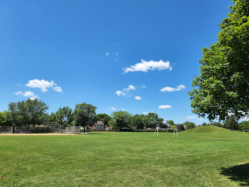 Recreation Center «Meineke Recreation Center», reviews and photos, 220 E Weathersfield Way, Schaumburg, IL 60193, USA