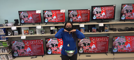 Pawn Shop «Champions Pawn & Jewelry Exchange», reviews and photos, 205 N Joliet St, Joliet, IL 60432, USA