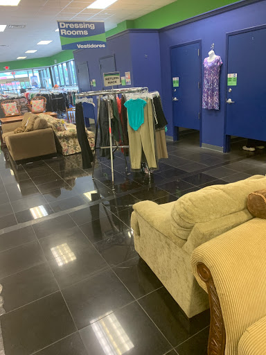 Thrift Store «Goodwill Store, Outlet Center & Donation Center», reviews and photos