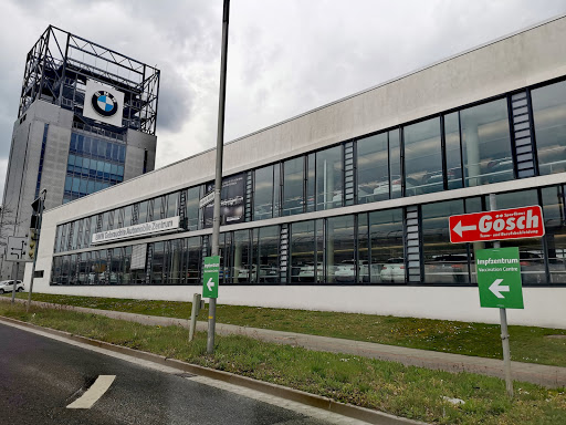 BMW Niederlassung Hannover EXPO Park