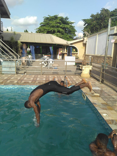 Pegrite Place, 8 Olayinka Jumbo Street, Ikorodu, Nigeria, Bar, state Ogun