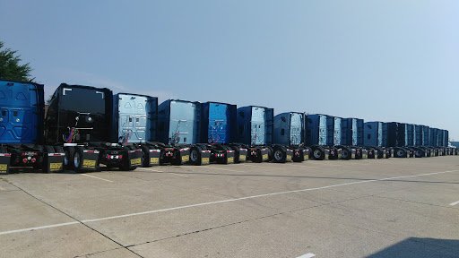 Trucking Company «Werner Enterprises, Inc.», reviews and photos, 8701 Peterbilt Ave, Dallas, TX 75241, USA