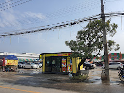 ร้านFlash Kerry Dropoff หน้าตลาดคุณนาย