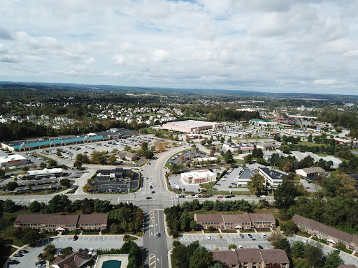 Shopping Mall «Lionville Shopping Center», reviews and photos, 168 Eagleview Blvd, Exton, PA 19341, USA