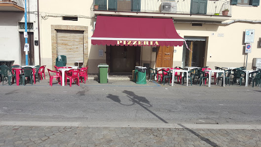 Pizzeria Battista Piazza Annunziata, 25, 04020 Itri LT, Italia