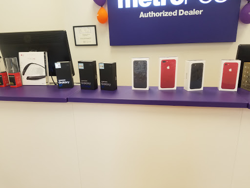 Shopping Mall «Brick Plaza Shopping Center», reviews and photos, 159 Van Zile Rd, Brick, NJ 08724, USA