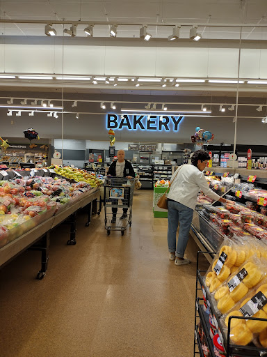 Grocery Store «Stop & Shop», reviews and photos, 930 N Colony Rd, Wallingford, CT 06492, USA