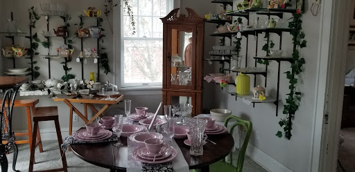 Tea House «Sisters Tea House & Gift Shop», reviews and photos, 505 Main St, Fenton, MO 63026, USA