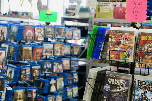 Pawn Shop «The Cash Exchange Pawnbrokers», reviews and photos, 35943 Gratiot Ave, Charter Twp of Clinton, MI 48035, USA