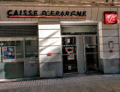 Caisse d'Epargne Nimes Arenes à Nîmes