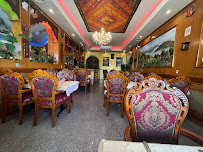 Atmosphère du Restaurant népalais Le jardin d'Himalaya à Longpont-sur-Orge - n°2